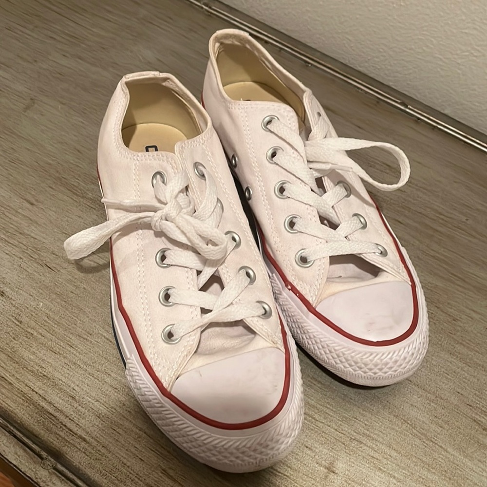 White converse size 6